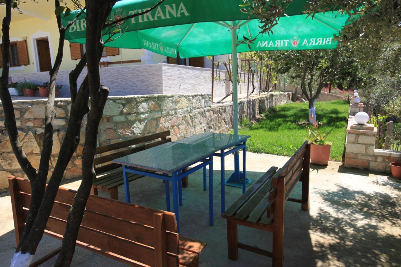 Vila Paza Sarandë Exteriör bild