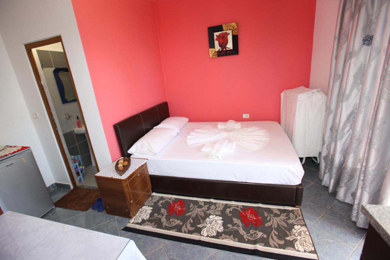 Vila Paza Sarandë Exteriör bild