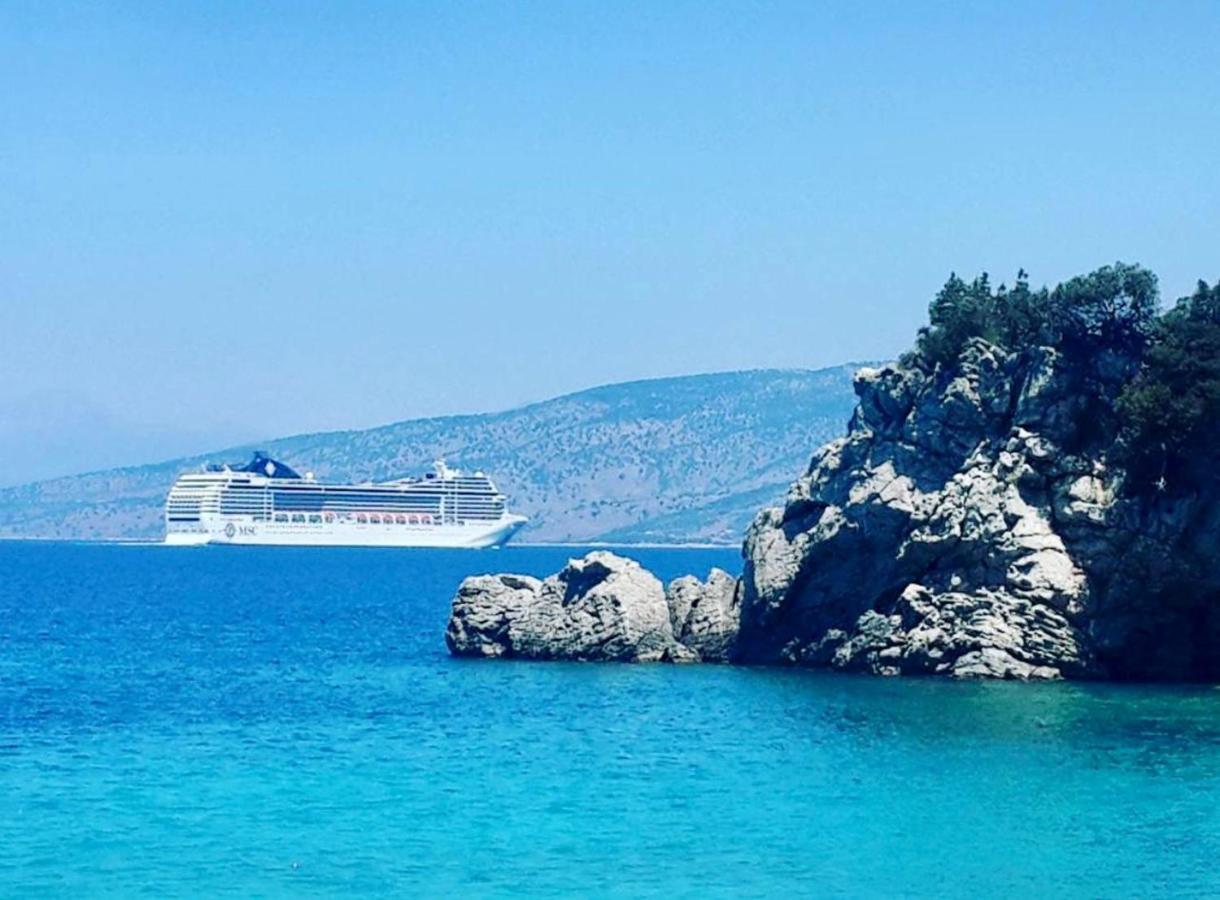 Vila Paza Sarandë Exteriör bild