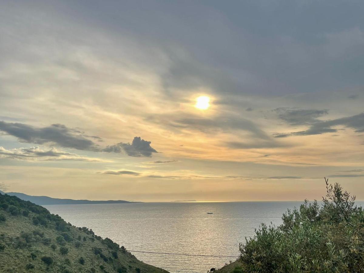 Vila Paza Sarandë Exteriör bild