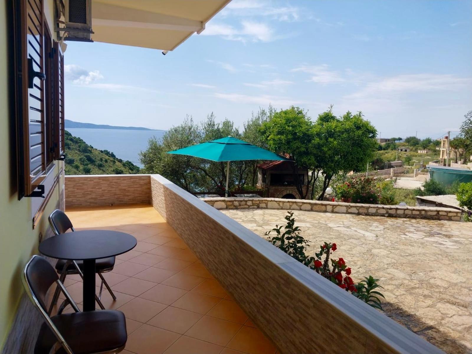 Vila Paza Sarandë Exteriör bild