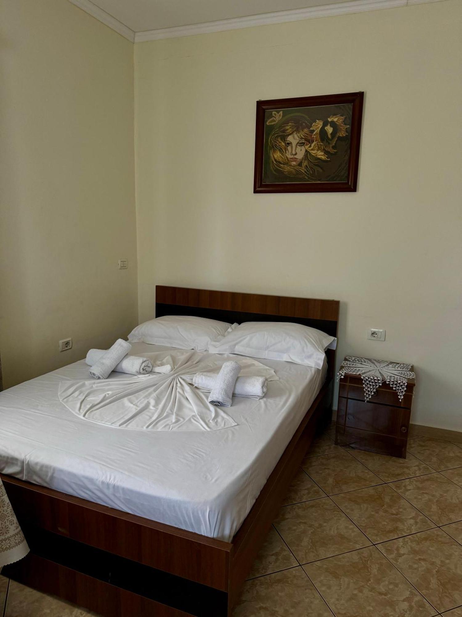 Vila Paza Sarandë Exteriör bild